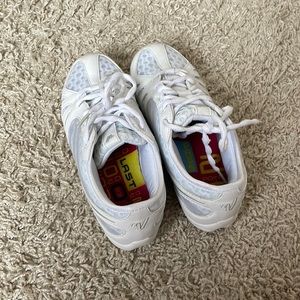 varsity cheer shoes